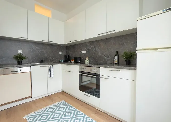 Apartment Coupledream - 10min To Center! *