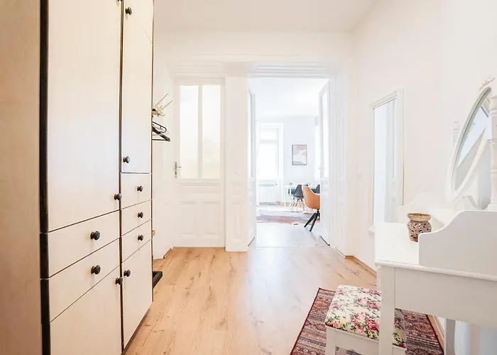 Coupledream - 10min To Center! Apartment Vienna