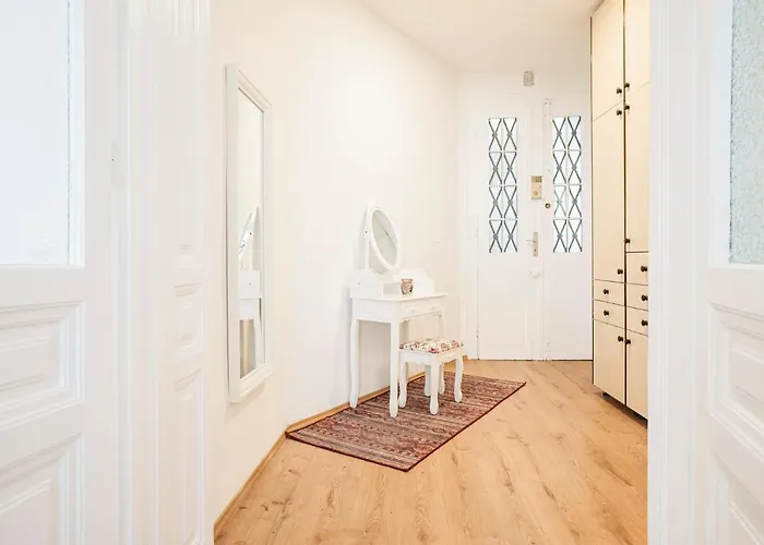 Coupledream - 10min To Center! Apartment *